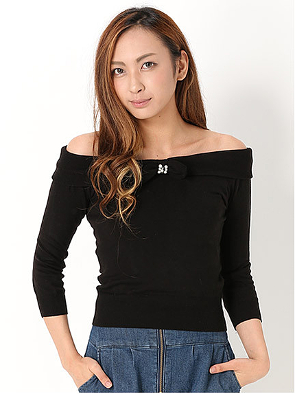 ビジューリボンオフショルニット