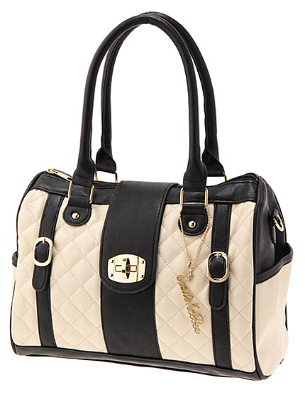 チャーム付き配色キルティングボストン