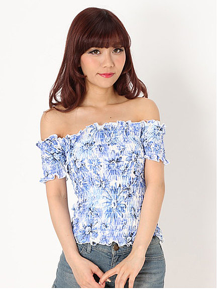 花柄シャーリングオフショルトップス