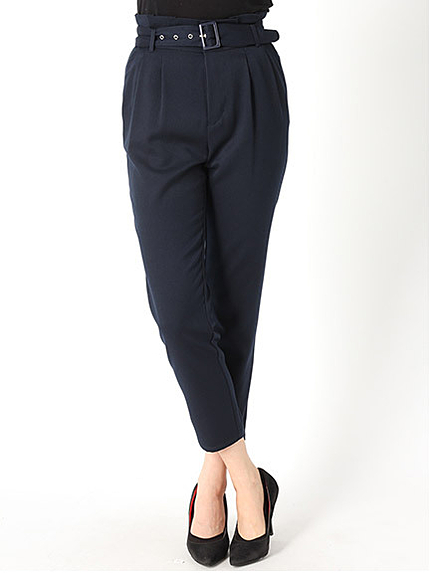 ベルト付きアンクルタックパンツ