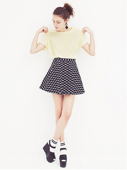 EMODAEMODA×PLAYBOY BUNNY TIE DOT SK