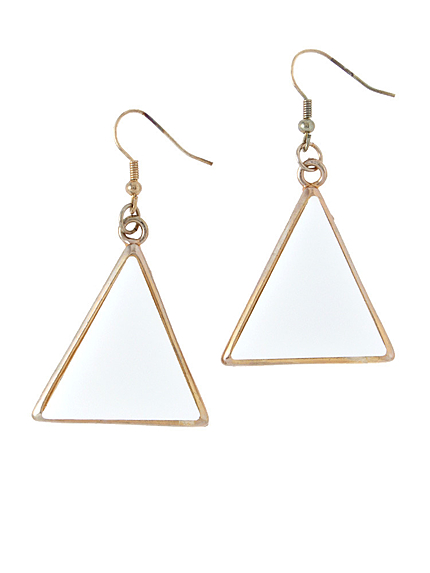 Mgendトライアングルピアス