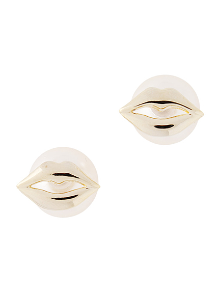 パールリップピアス