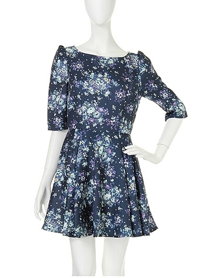 花柄5部袖ワンピース