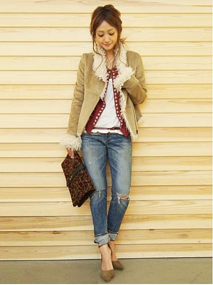 Ungridストレートダメージデニム