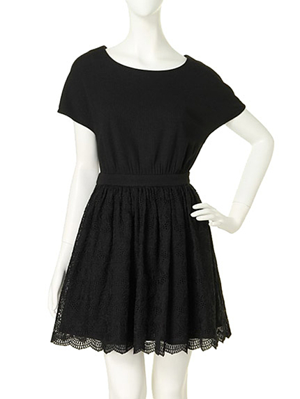 【white】花柄レースワンピース