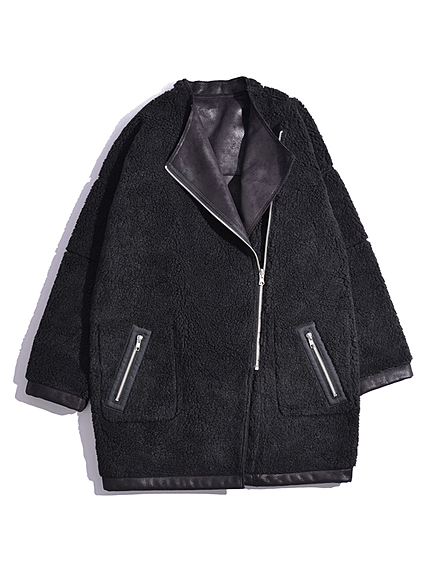 The Dayz tokyoリバーシブルムートンコート