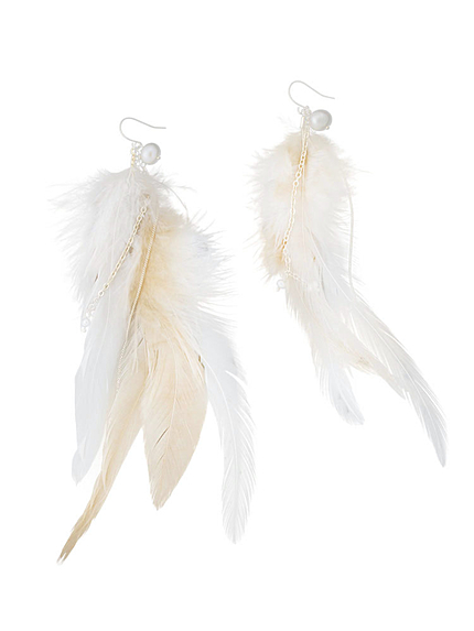 Ungrid【Lady Like】フェザーパールピアス