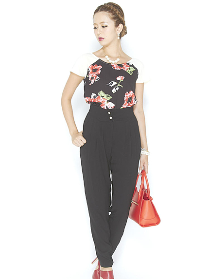 【DATE】シャープフラワーリーフトップス