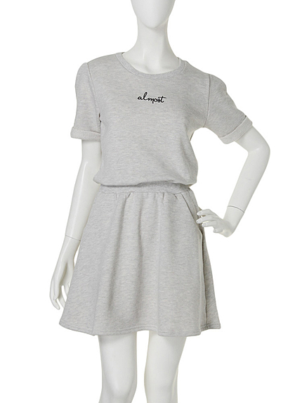 【casual】タックスリーブスウェットワンピース