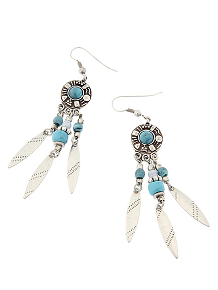 Ungridネイティブストーンピアス