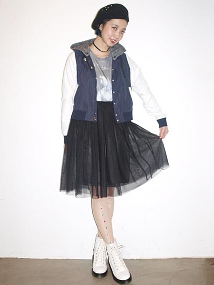 【CASUAL】フード付きスカジャン