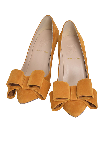 merry jenny【vivi12月号トリンドル玲奈さん着用】スエードリボンパンプス