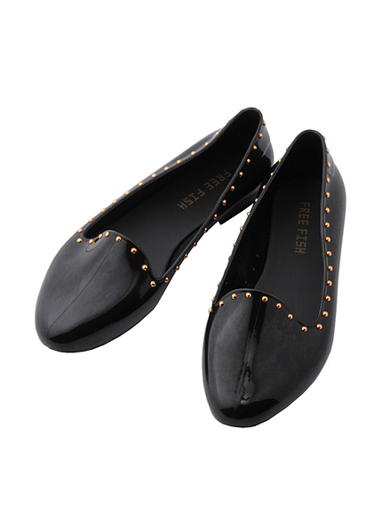 RUNWAY channel【FREE FISH】スタッヅ付きオペラパンプス