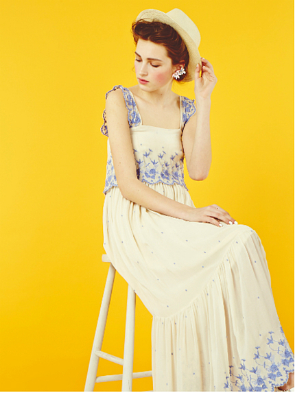 MERCURYDUO【DUO】 刺繍スカラップロングOP