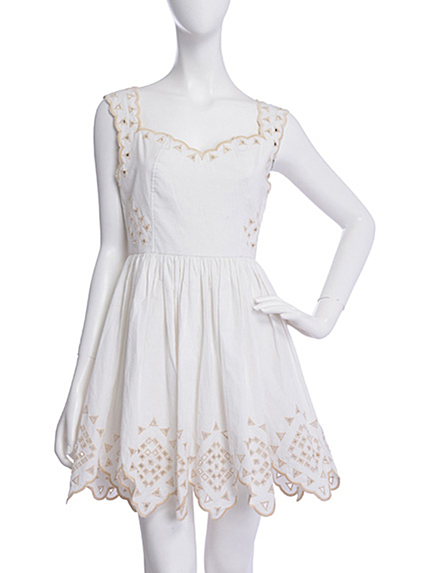 LAGUNAMOON【CASUAL】アイレット刺繍フレアワンピース