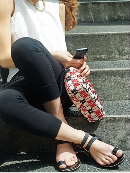 The Dayz tokyo2ベルトフラットサンダル