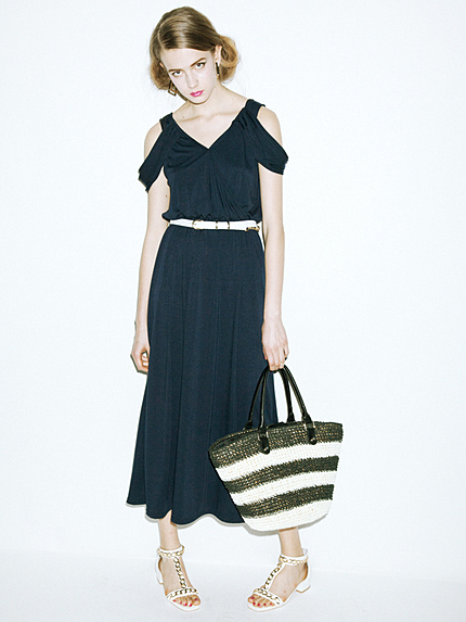 【FEMININE】ショルダーデザインカットマキシOP