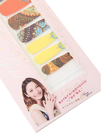 RUNWAY channel【Queen'S Nail】アフリカンネイル