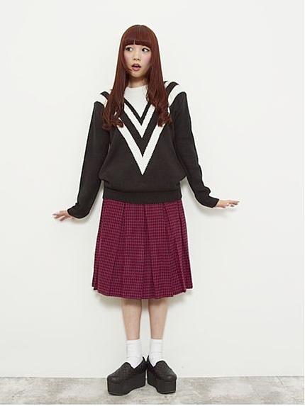 elianegigi【elianegigi】Vモチーフプルオーバー