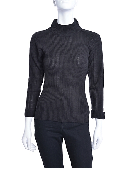 タートルネック7分ニット