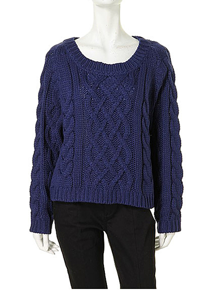 ケーブルニット