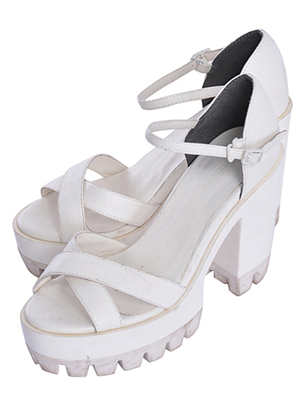 EMODAクロスデザインタンクサンダル