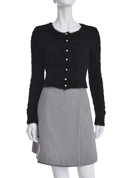 EATME《ViVi 12月号掲載》フェザーモールフェイクパールボタンニットカーデ