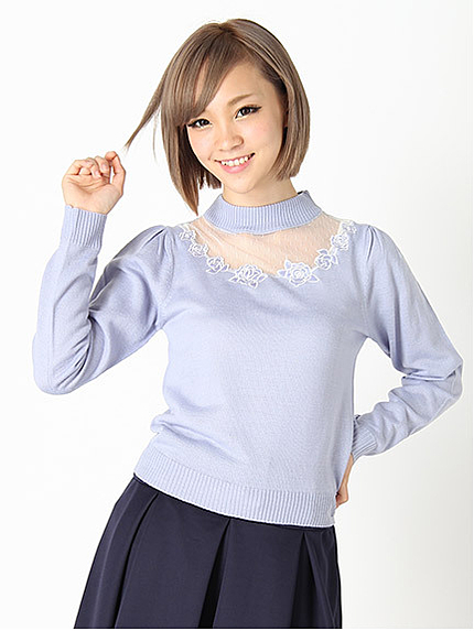 チュール刺繍ニット