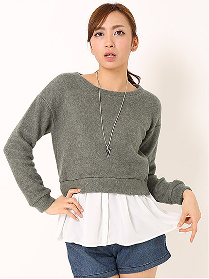 ネックレス付きレイヤード風起毛トップス