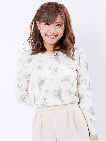 花柄プリントニットプルオーバー