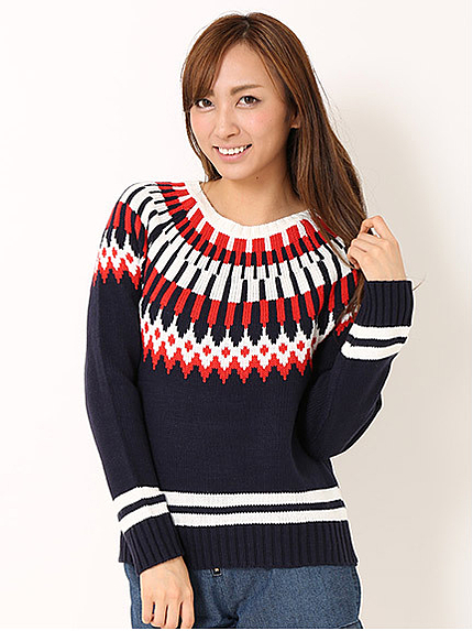 フォークロアジャガードニット