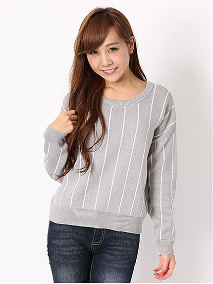 ストライプショートニット