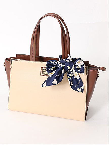 スカーフ付きスクエアバッグ