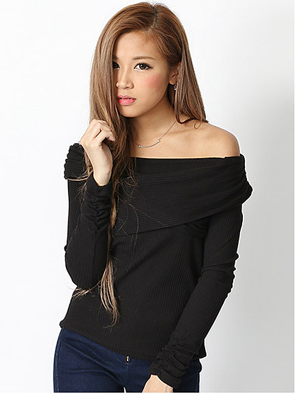 14.AW  バストクロスＴＯＰＳ