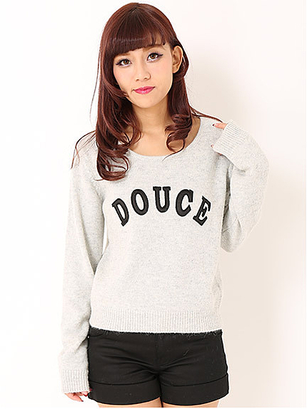 【CECIL BOOK掲載】ロゴ刺繍ニット