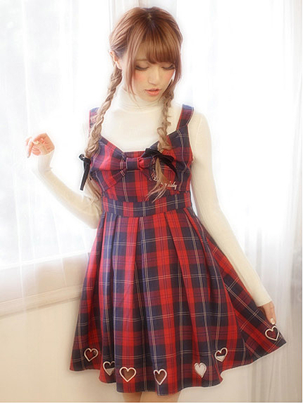 14.AW  チェック柄ハートくり抜きジャンパースカート