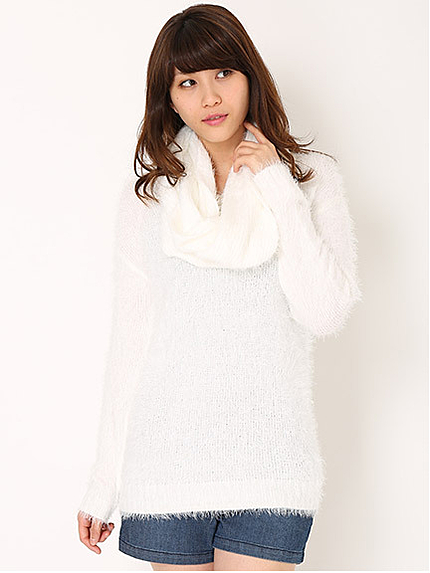 スヌード付きシャギーニット