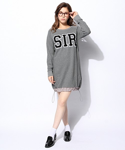 SIR刺繍裏毛ワンピース