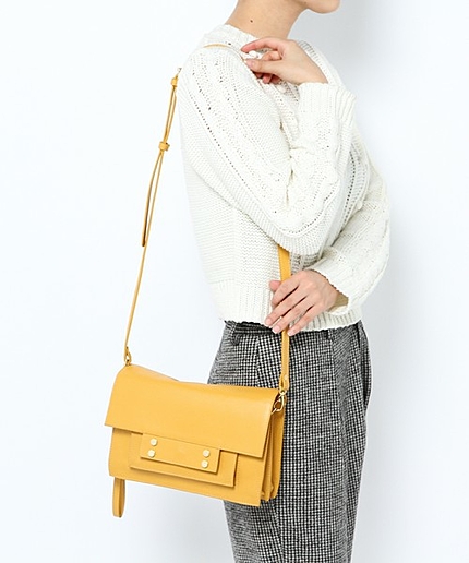 BERACAMYショルダーバッグ