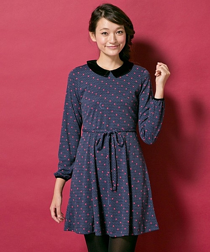 ハートラインプリント襟付きワンピース