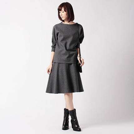 ミルドウールフレアスカート