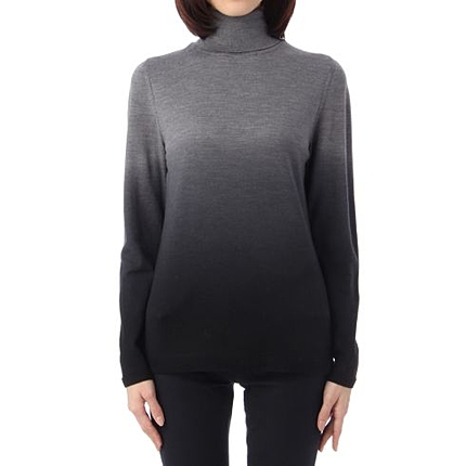 グラデーションタートルネックニット