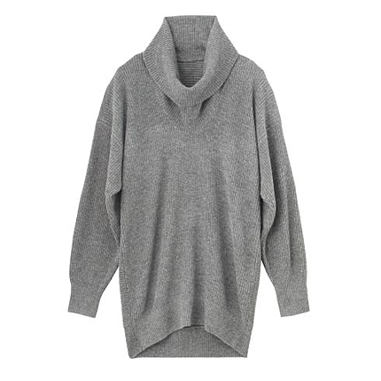 切り替えオフタートルニット