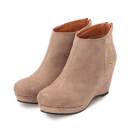 ハトメスタッズショートブーツ