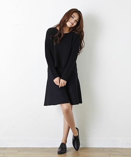 【CLASSYコラボ】バックファスナーニット