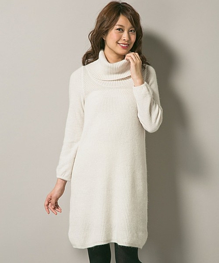 ビジューアンゴラワンピース