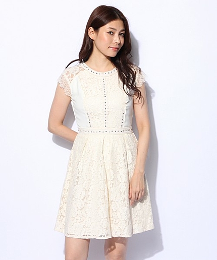 ★起毛レーススタッズワンピース
