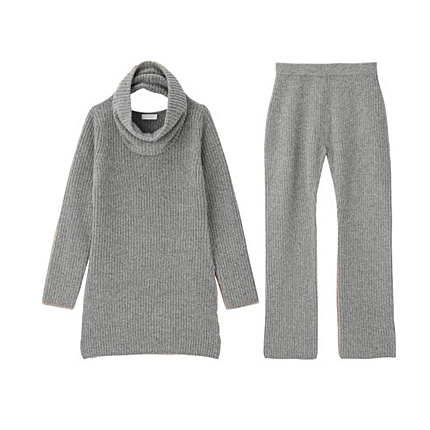 杢調ニットセットアップ