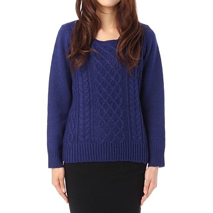 ウール混ケーブルニット